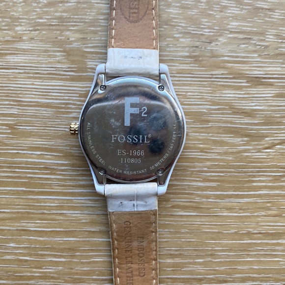 Fossil white watch - Picture 3 of 5